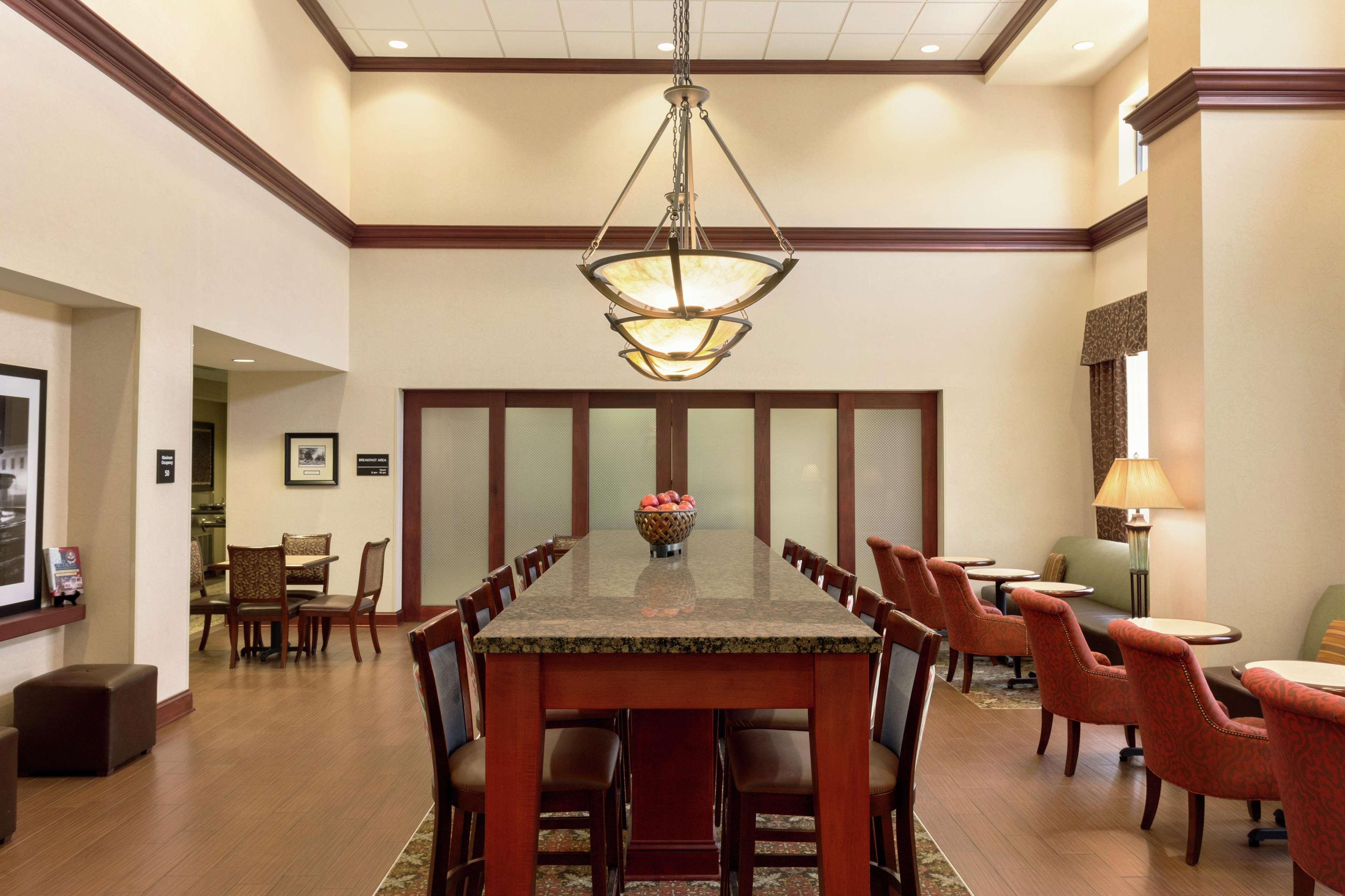 Hampton Inn & Suites Prattville Ngoại thất bức ảnh