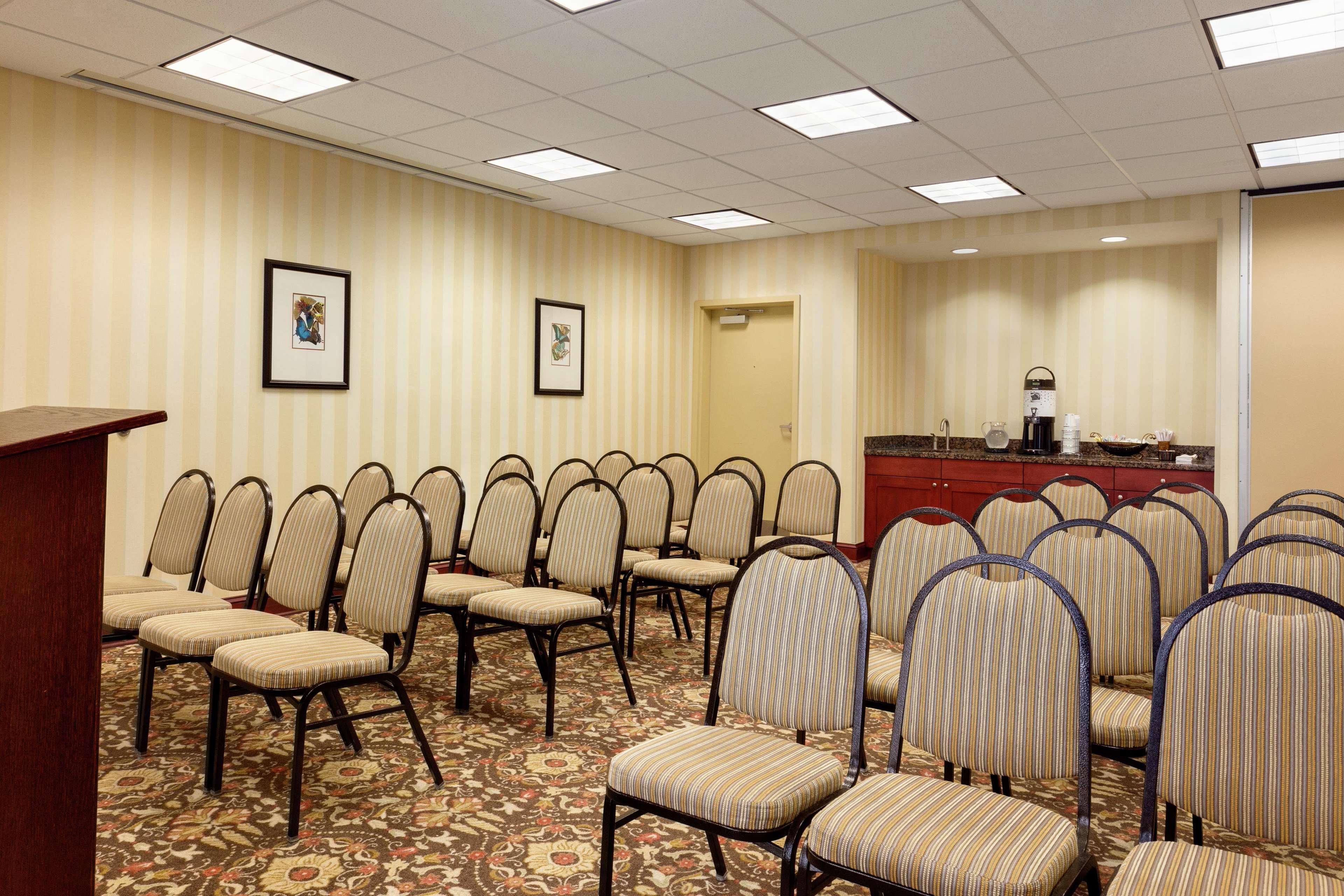 Hampton Inn & Suites Prattville Ngoại thất bức ảnh